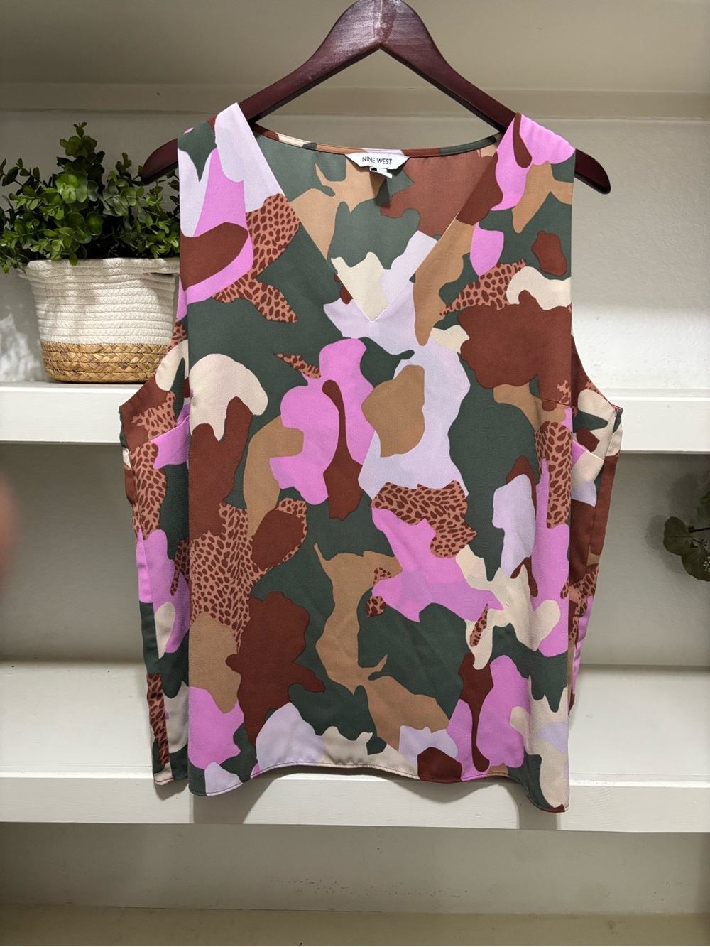 Nine West Pink, Green & Brown Camouflage V-Neck Sleeveless Top